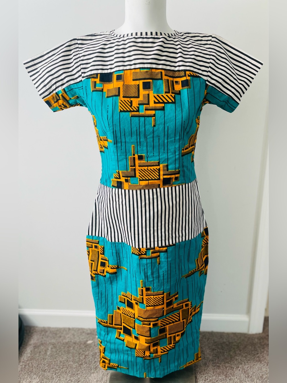 Vintage Geometric Print Pencil Dress